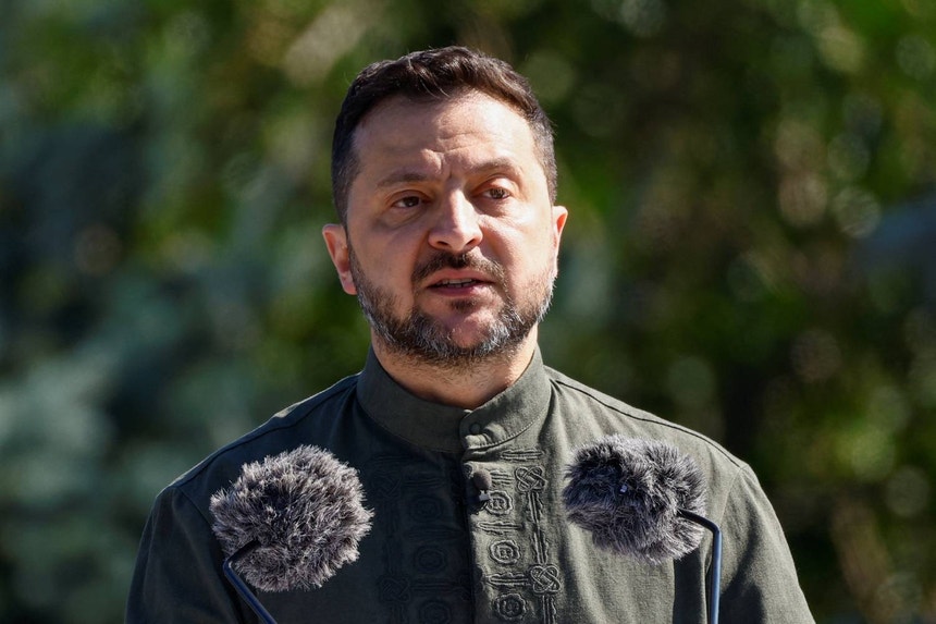 Eleições seriam "um tsunami" que "fragmentaria a Ucrânia", alerta Zelensky