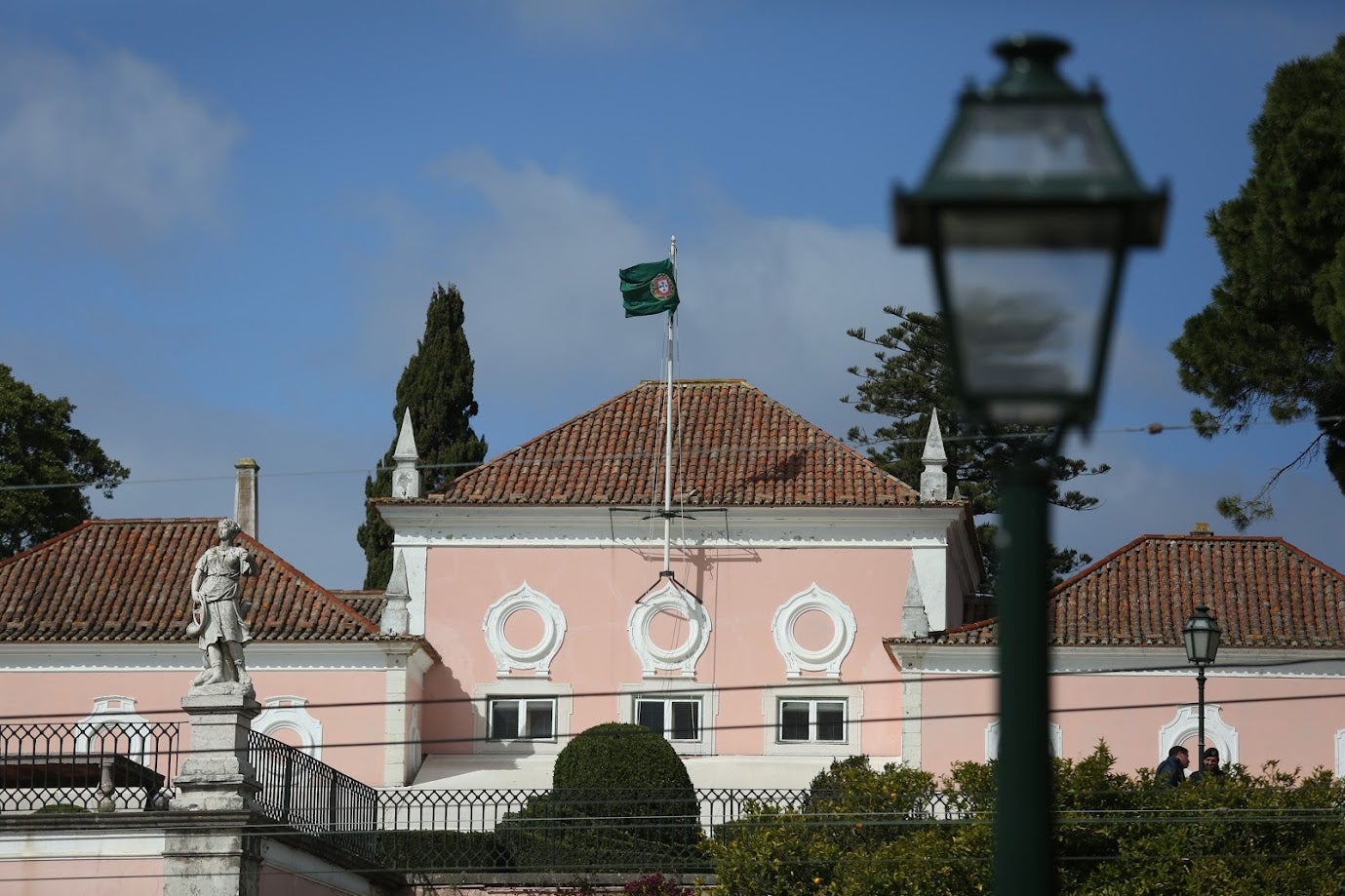 Primeiro Conselho de Estado reúne-se hoje com segurança e defesa como temas base