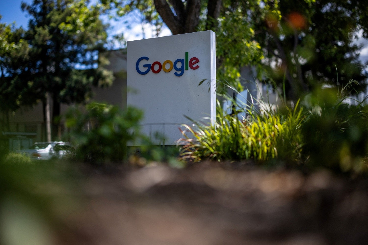 Google vai pagar 800ME mensais à SpaceX por capacidade computacional