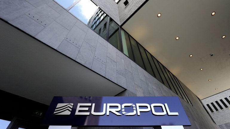Europol lança centro europeu para reforçar combate ao tráfico de migrantes