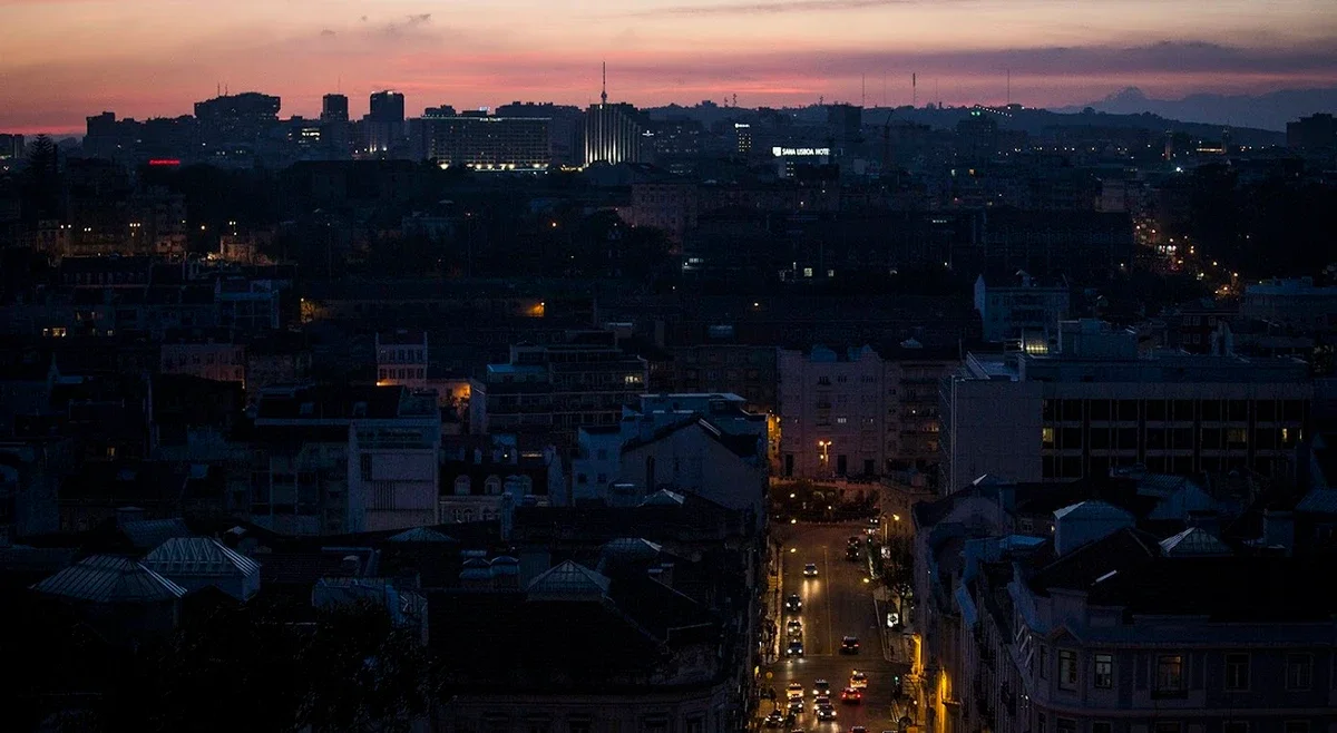 O que deve conter um kit de emergência em caso de novo apagão?
Conheça as recomendações da DECO