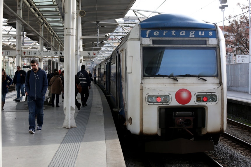 Imagem ilustrativa: Duas carruagens da Fertagus compradas à Renfe devem circular em 2027