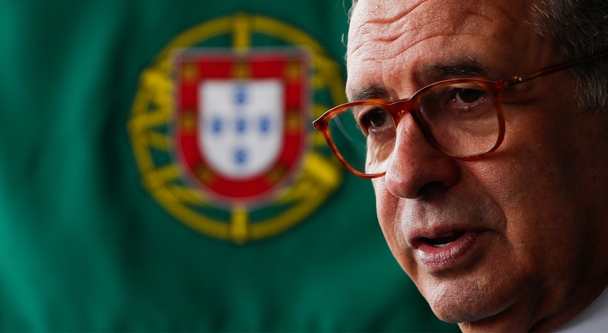 Imagem de Seguro alerta para necessidade de descentralizar Estado