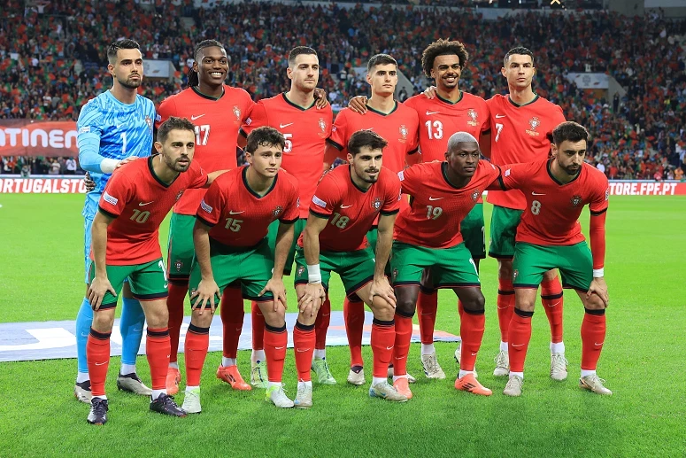 Imagem relacionada com a notícia: A seleção de Portugal começa a conhecer o caminho para o Mundial2026
