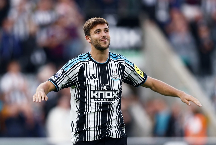 Médio espanhol Nico González troca o Manchester City pelo Newcastle