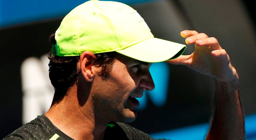 Roger Federer (na foto) ultrapassou com facilidade Leonardo Mayer no Open dos Estados Unidos
