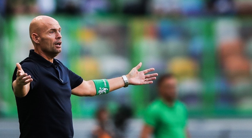 Marcel Keizer já não é treinador do Sporting CP

