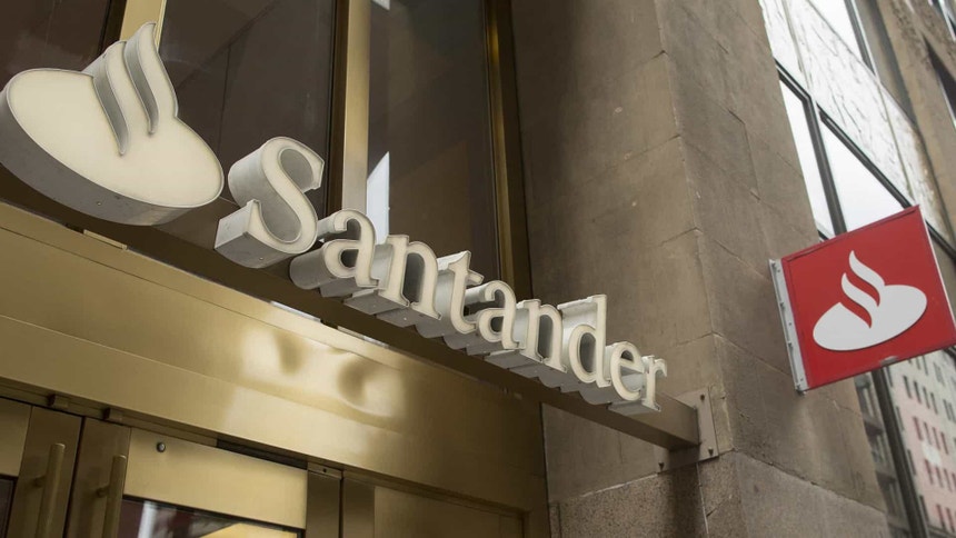Santander Totta actualiza los sueldos un 4% este mes