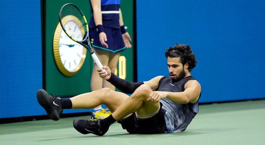 Imagem de Carlos Alcaraz falha meias-finais do US Open