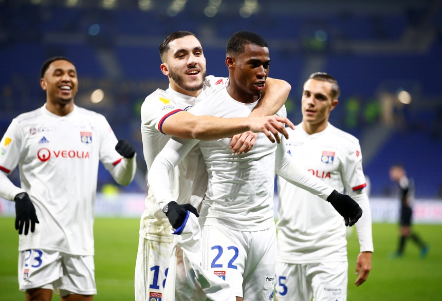 Imagem de Lyon de Paulo Fonseca joga com 10 desde os sete minutos, mas resiste em Brest