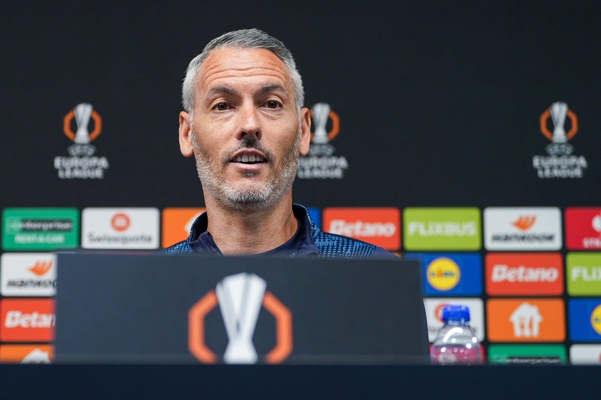 Carlos Vicens elogia Friburgo, mas ambição do Sporting de Braga é chegar à final