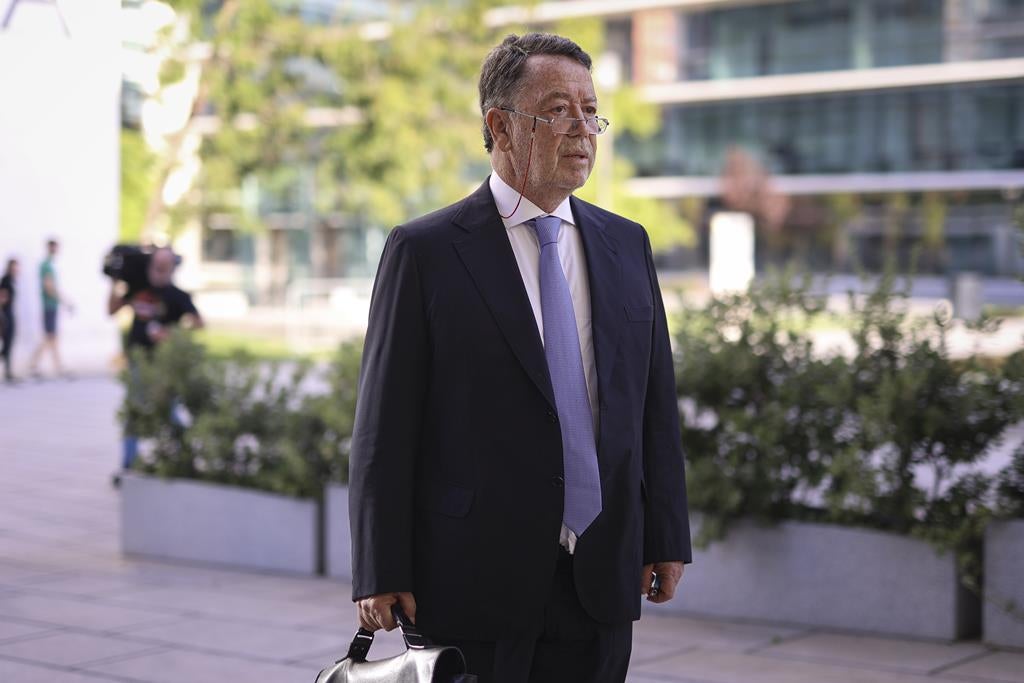 Defesa de Manuel Pinho volta a falar de ausência de crime de corrupção