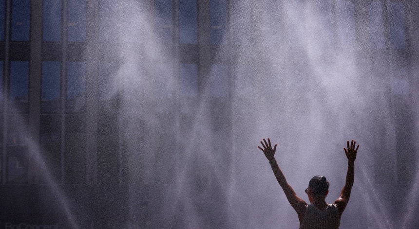 Imagem de Suíça bate o recorde de temperatura em junho atingindo os 38°C