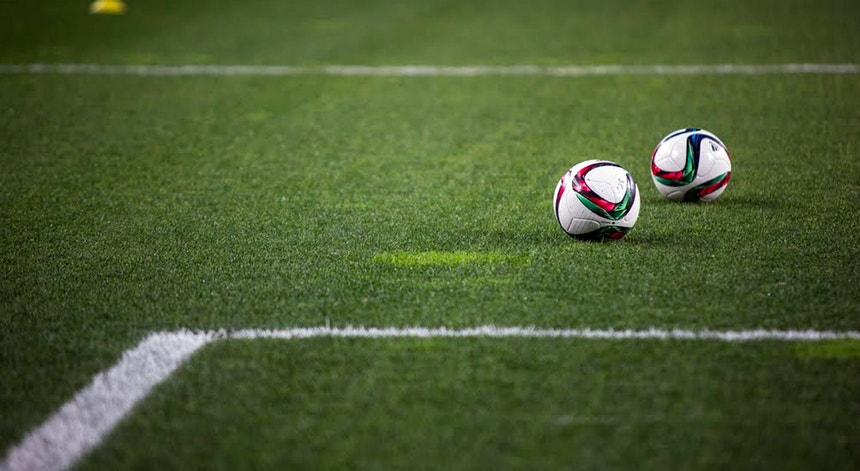 Santa Clara e Nacional fecham ronda de triunfo do FC Porto e empates de rivais lisboetas