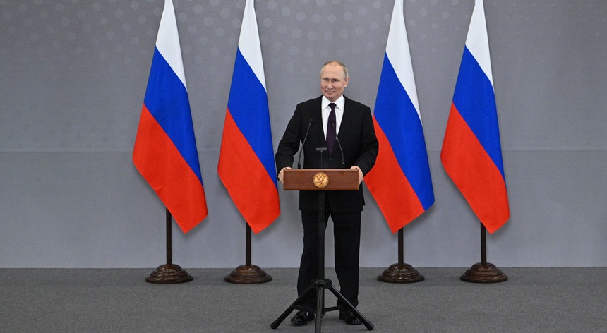 Putin declara la ley marcial en las cuatro regiones ucranianas anexionadas por Rusia