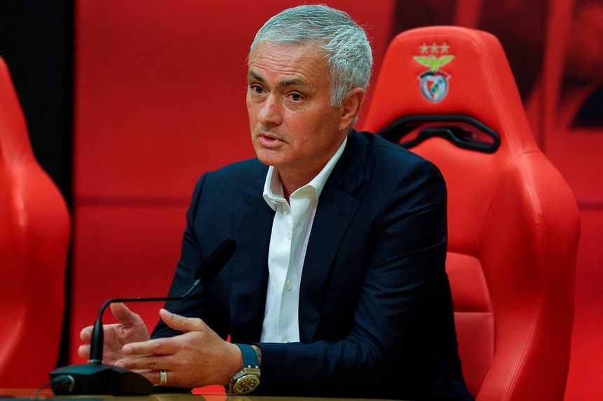 Imagem de Mourinho deixa críticas ao VAR na antevisão ao jogo da Taça