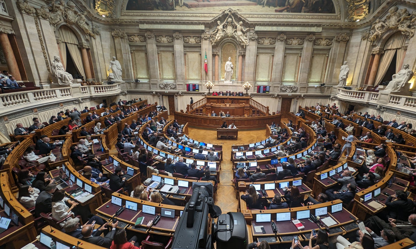 Parlamento aprova pedido do Governo para discutir Prestação Social Única em dez dias