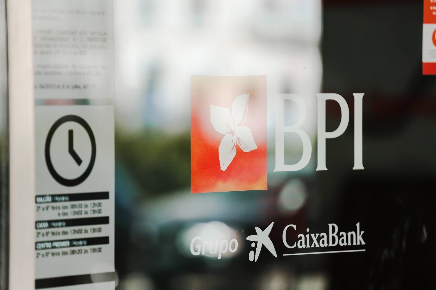 Lucros do BPI até março recuam 2% para 133 milhões de euros