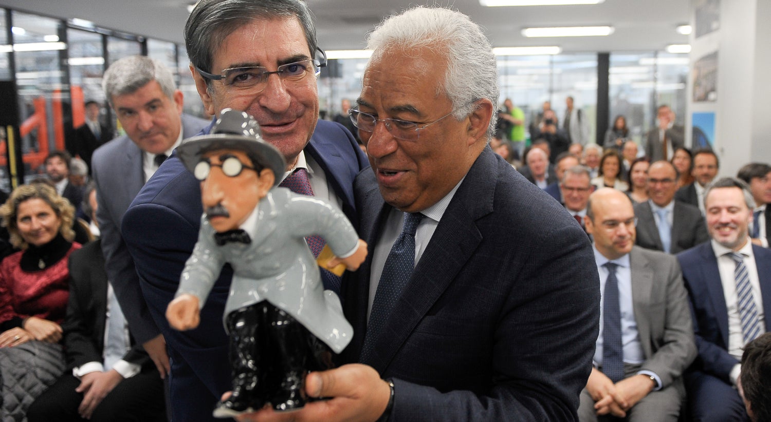 Costa assinala crescimento apesar da incerteza do Brexit