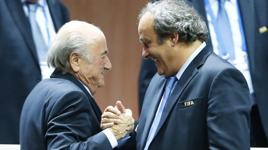 Blatter e Platini estão suspensos provisoriamente
