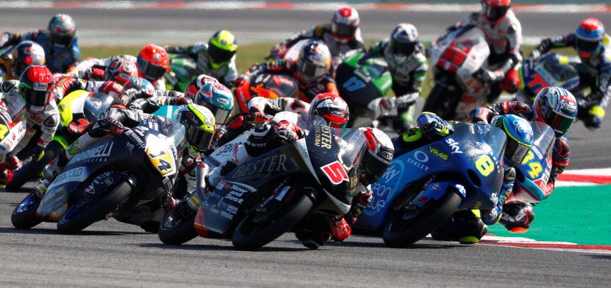 Nicolò Bulega alarga recorde no Mundial de Superbikes