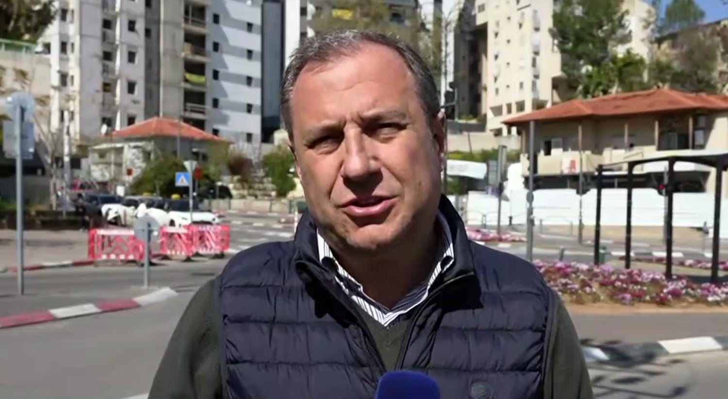 Israel com comércio e escolas encerrados pelo menos até domingo