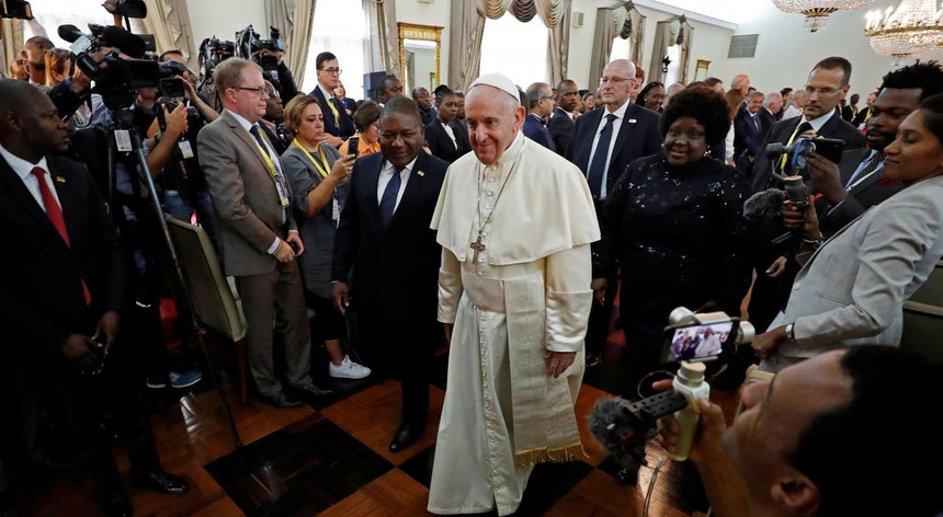 Começa esta quinta-feira a visita oficial do chefe do Estado do Vaticano a Moçambique
