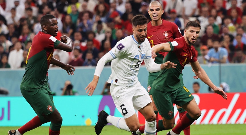 Com a vitória sobre o Uruguai, Portugal conseguiu pela segunda vez o apuramento para os "oitavos" à segundo jornada
