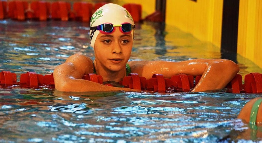 Rafaela Azevedo falhou por pouco o apuramento nos 50 metros costas
