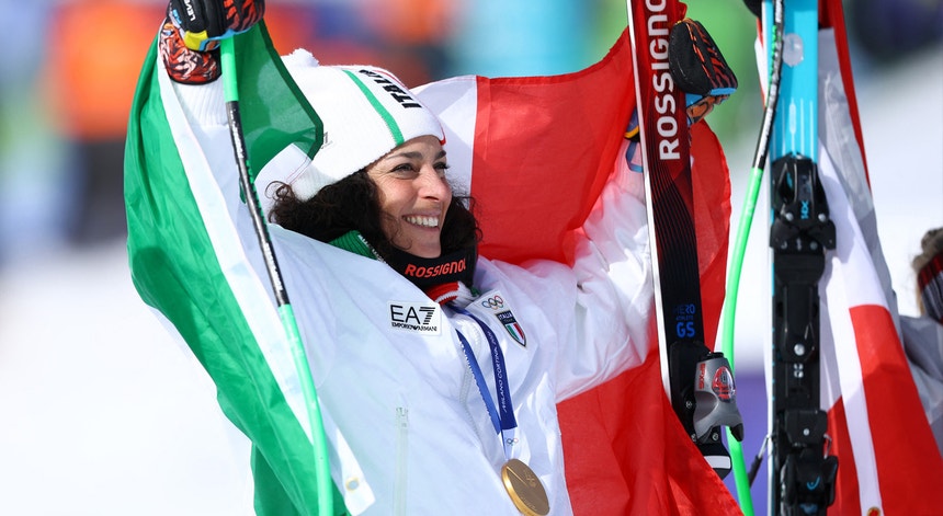 Brignone torna-se a mais velha campeã olímpica no esqui alpino