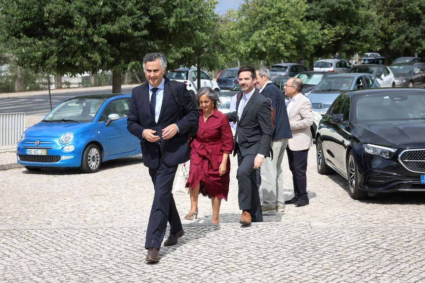 Imagem de Missão Escola Pública diz que há professores que podem classificar exames até quinta-feira