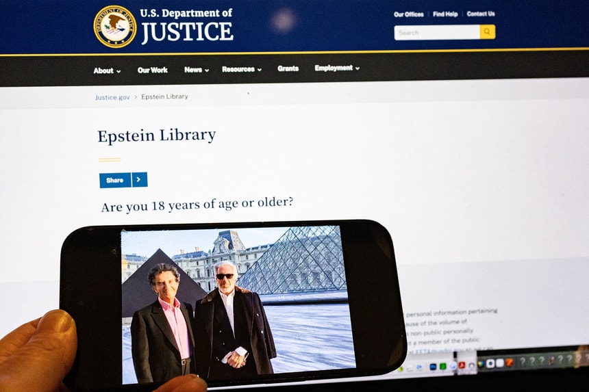 Imagem ilustrativa: Ficheiros Epstein. Ministério Público conduz buscas em casa de antigo ministro