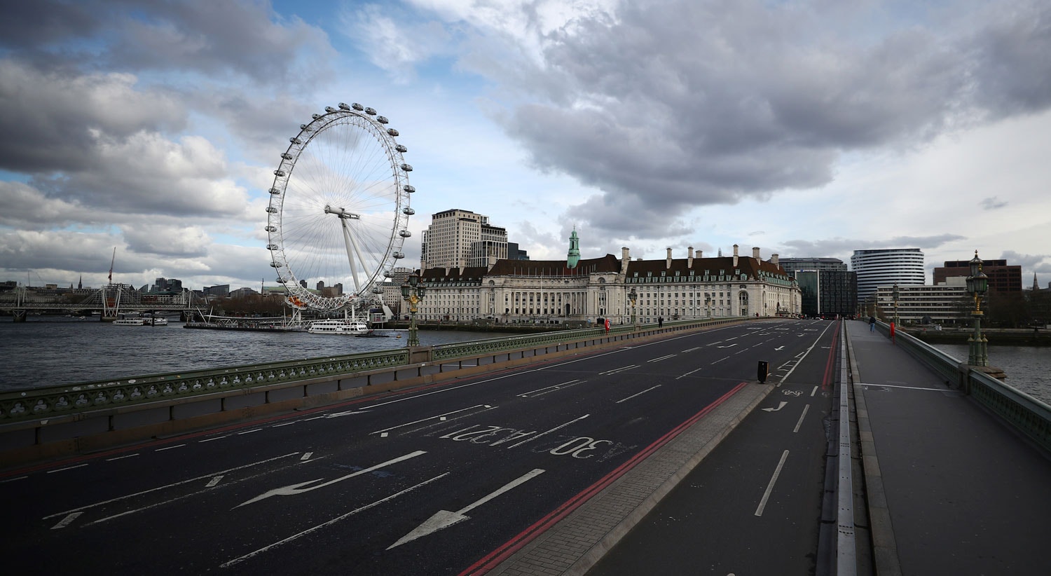 Ponte Westminster bridge em London, no Reino Unido / Hannah McKay - Reuters 