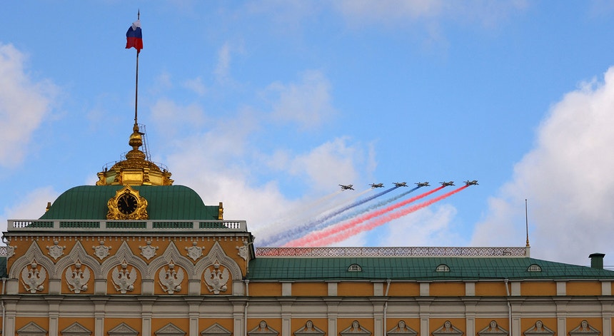 Uma nova lei permitirá ao Kremlin nomear líderes de empresas estrangeiras
