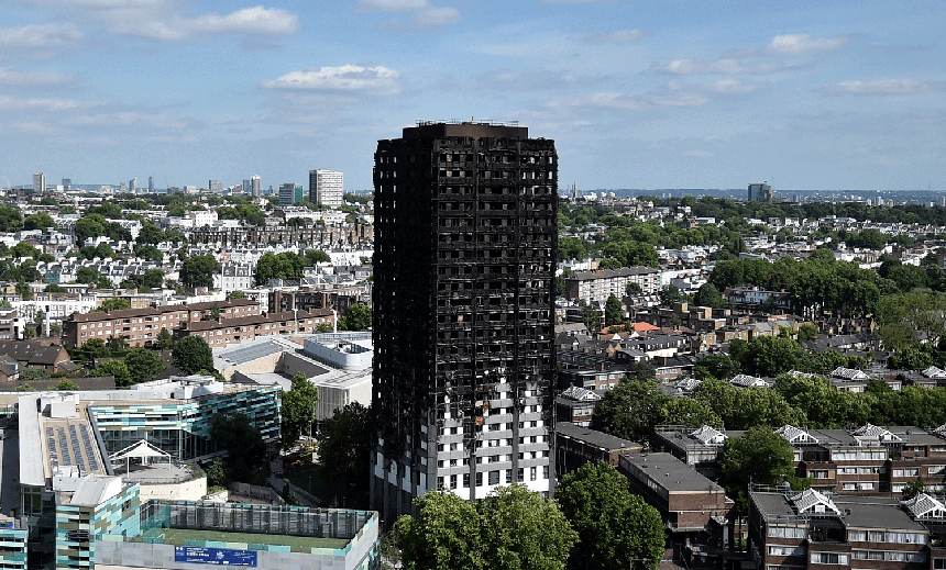 A tragédia na Torre Grenfell pode vir a ser tratada criminalmente como homicídio involuntário
