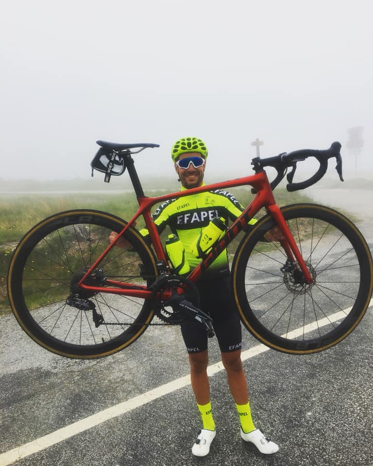 Rafael Silva põe fim à carreira de ciclista
