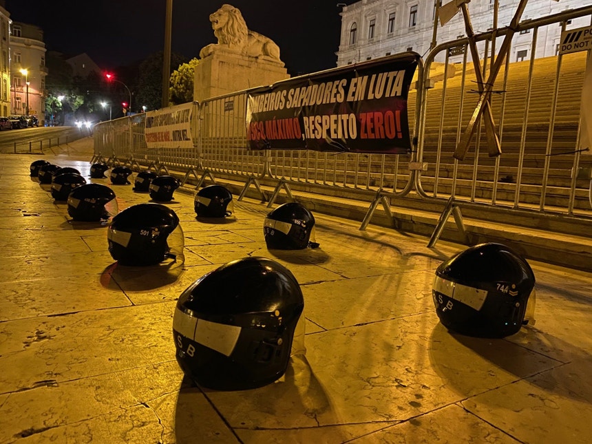 Imagem relacionada com a notícia: Governo antecipa encontro com Sindicato Nacional dos Bombeiros