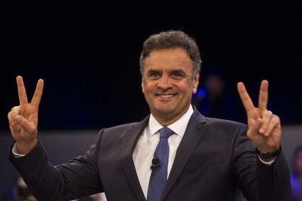 Antonio Lacerda - EPA Aécio Neves em debate televisivo