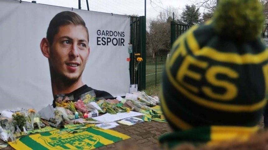 Emiliano Sala está desaparecido, mas Nantes pede dinheiro da