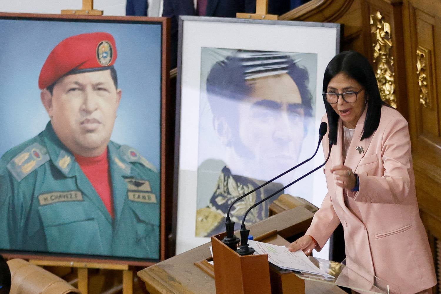 Supremo da Venezuela aponta Delcy Rodríguez como líder após captura de Maduro