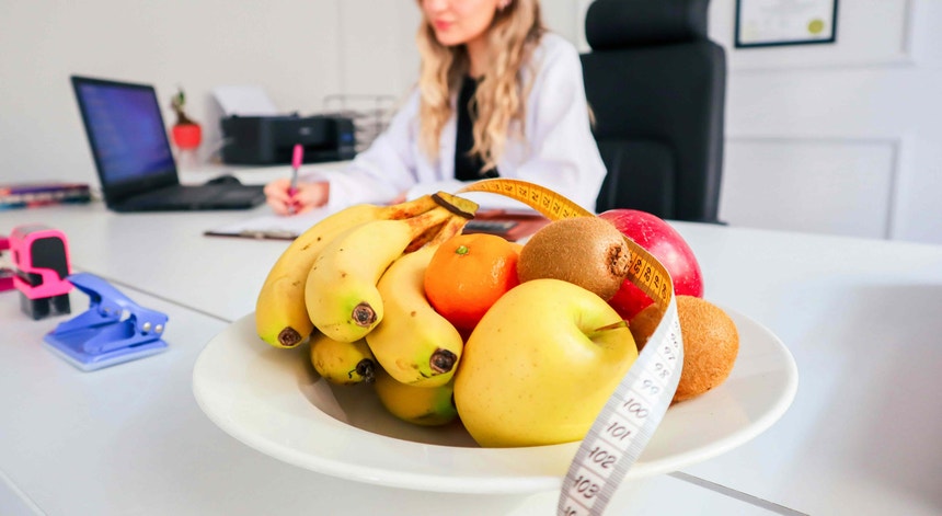 Aumentam denúncias à Ordem dos Nutricionistas por usurpação de funções nas redes sociais