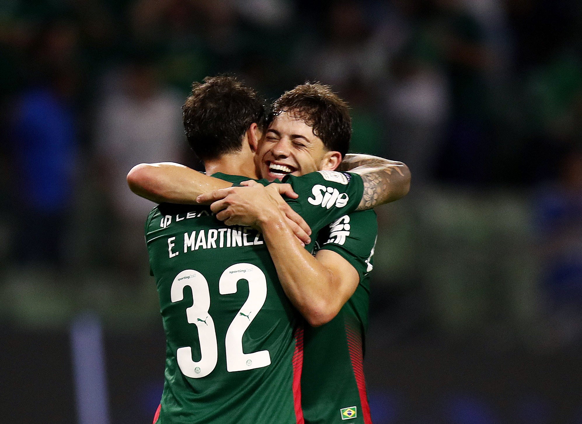Palmeiras, sem Abel Ferreira, vence e lidera, Flamengo e Leonardo Jardim mantêm perseguição