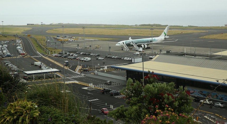 Governo açoriano cancela concurso de privatização da Azores Airlines