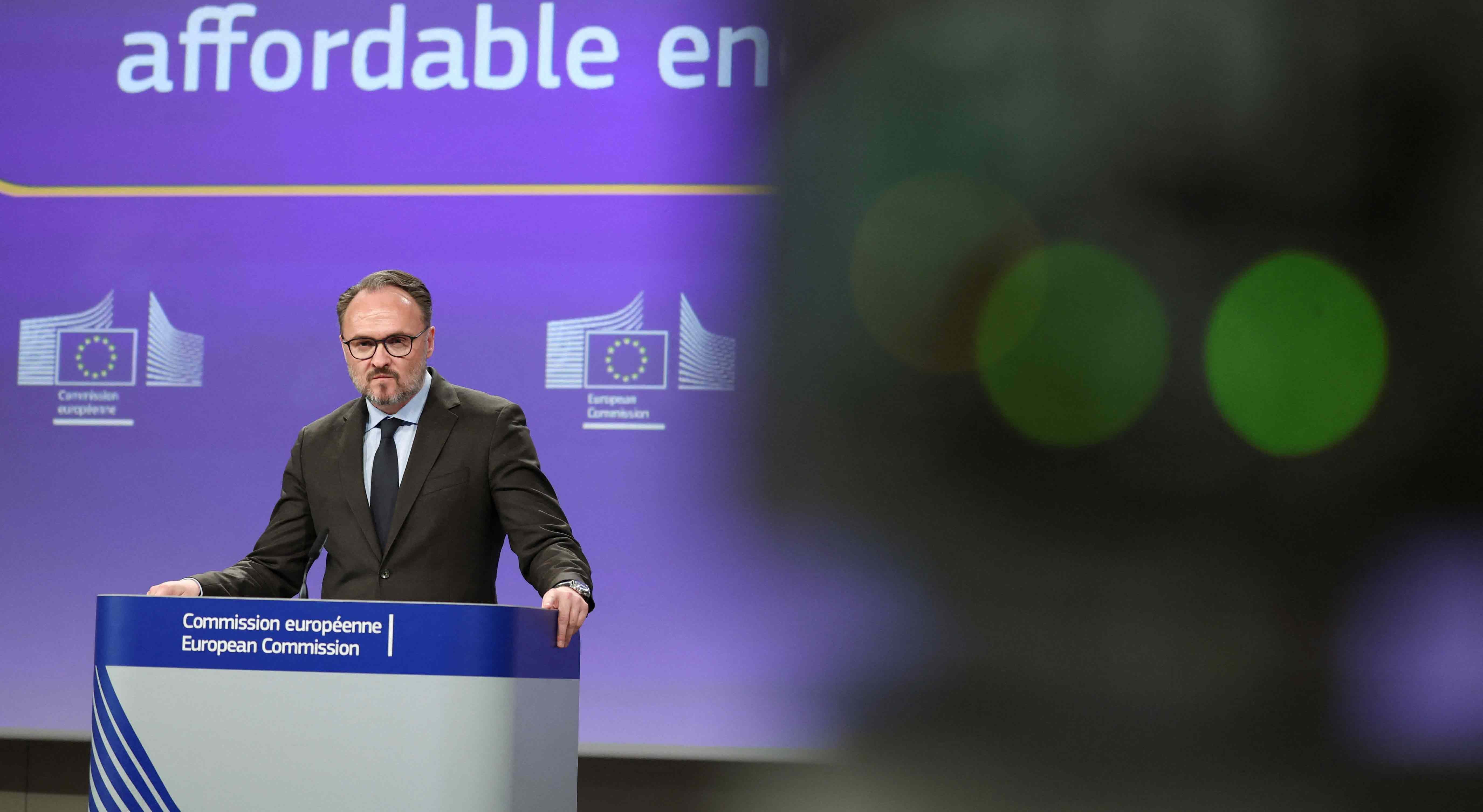 Bruxelas recua nas recomendações para reduzir consumo de energia