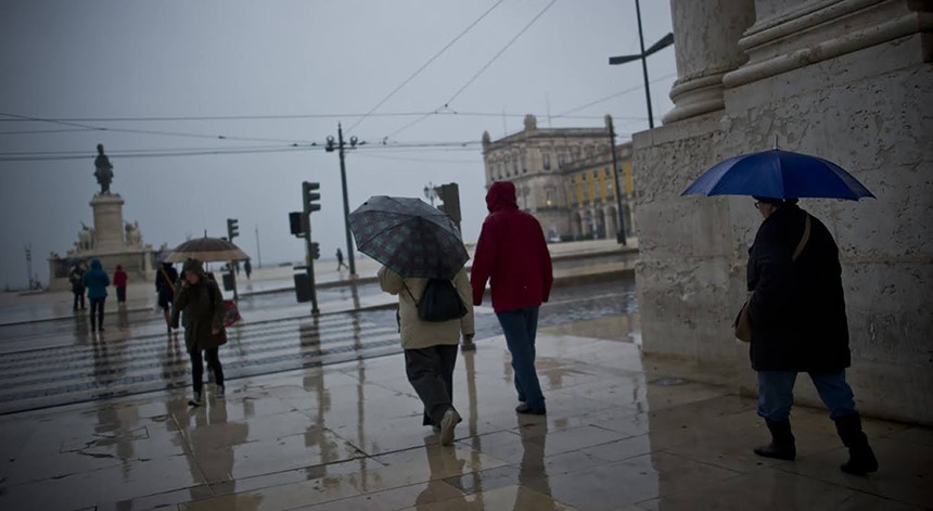 Temporal. Centenas de ocorrências na Grande Lisboa, Setúbal e Lezíria do Tejo