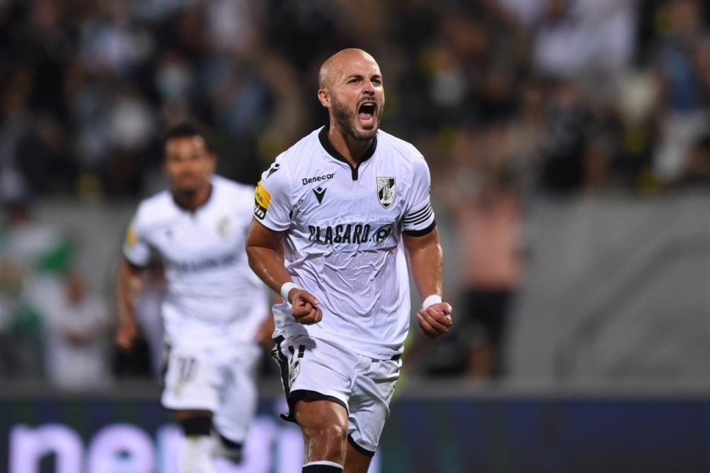André André muda-se do Vitória para o Al Ittihad