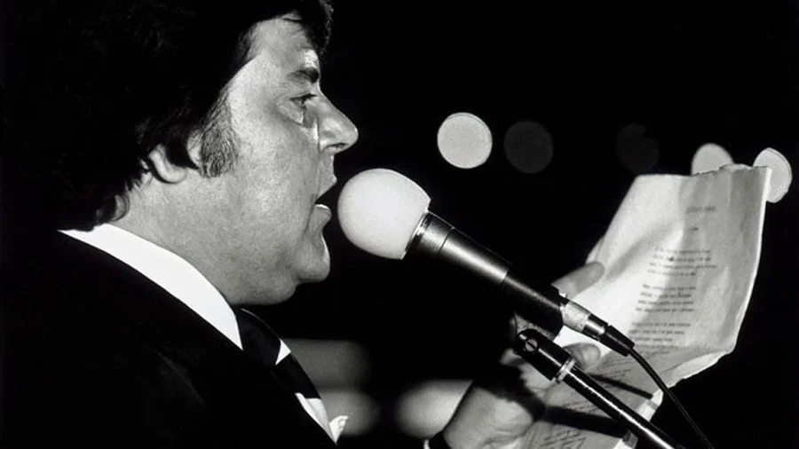 Homenagem a Ary dos Santos celebrados em setembro no Coliseu do Porto