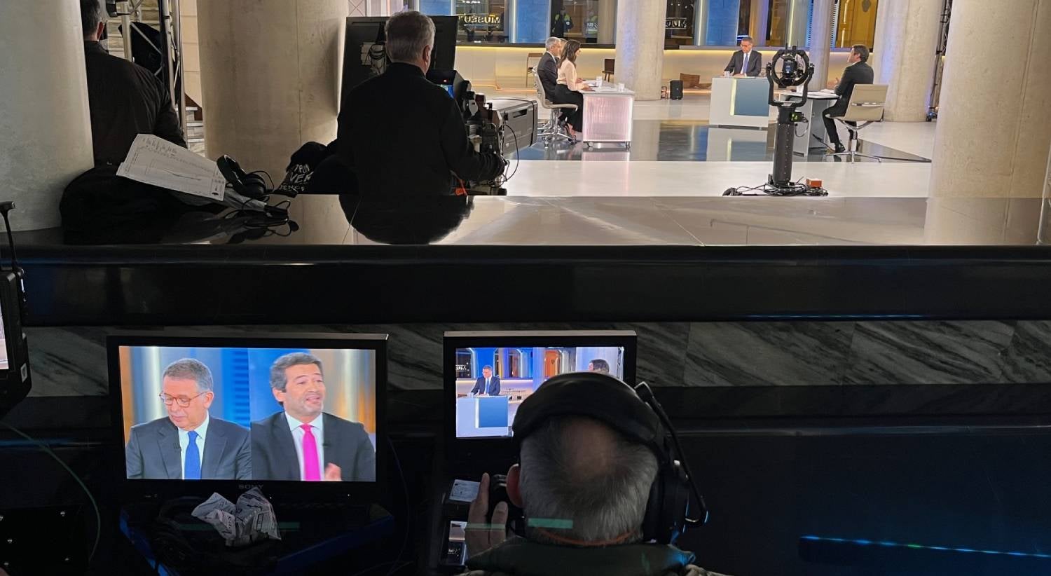 Ap?s debate entre Seguro e Ventura. Tiro de partida para a campanha da segunda volta