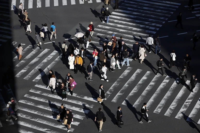 Imagem relacionada com a notícia: Os japoneses estão a gastar menos
