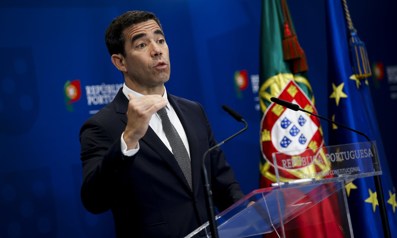 Governo admite aumentar per�odo de resid�ncia exigido a imigrantes para acesso a PSU